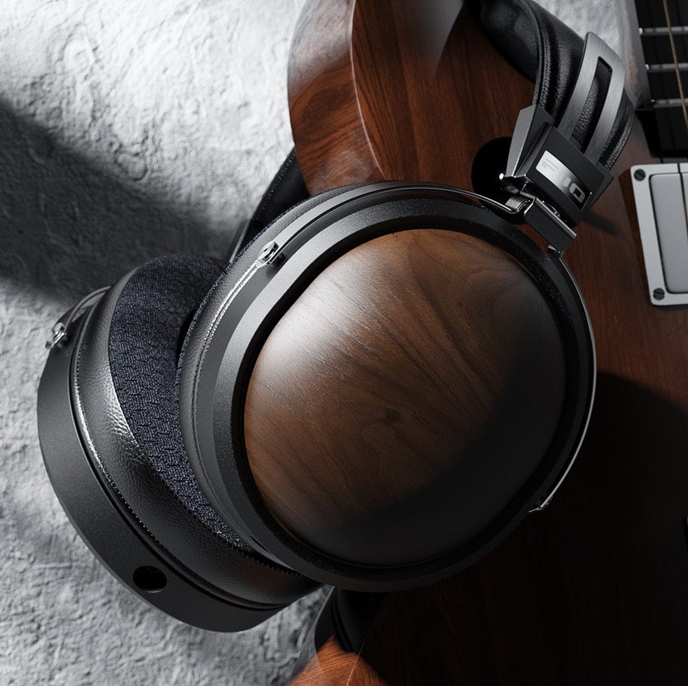 FiiO FT1 Headphone over ear headphone great all day wear comfort